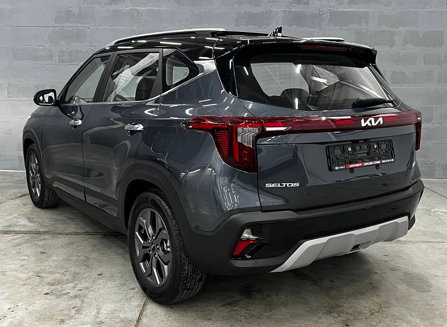 Kia Seltos, 2023г., передний привод, вариатор