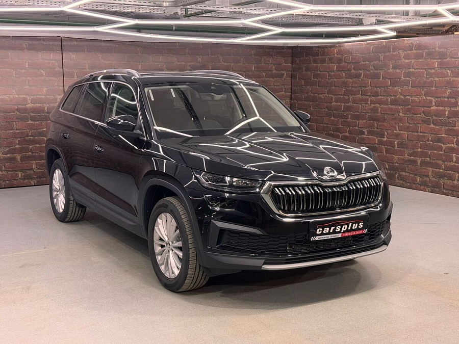 Skoda Kodiaq, 2024г., полный привод, робот