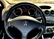 Peugeot 308, 2010г., передний привод, автомат