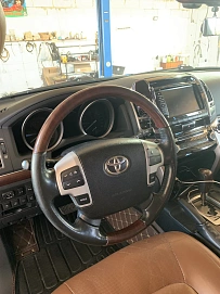 Toyota Land Cruiser, 2014г, полный привод, автомат