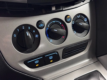 Ford Focus, 2013г, передний привод, автомат