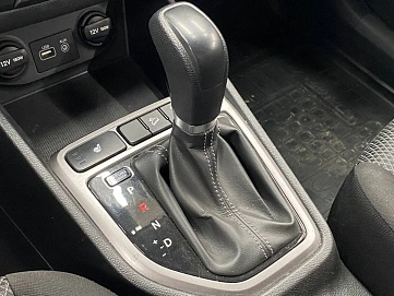 Hyundai Creta, 2016г, передний привод, автомат