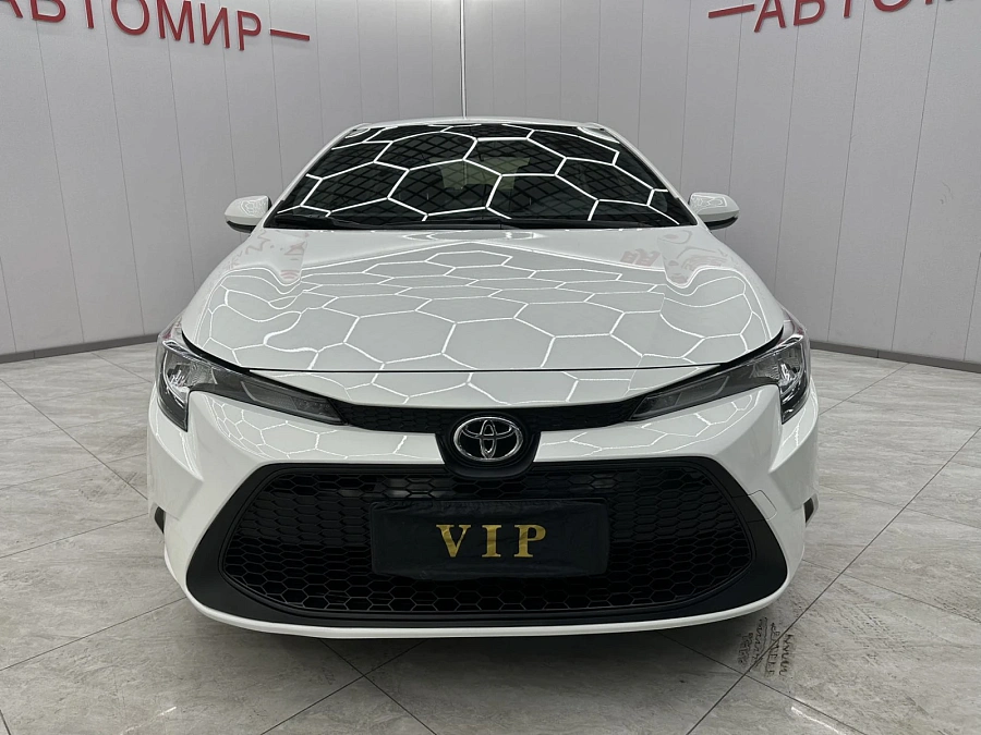 Toyota Levin, 2022г., передний привод, вариатор