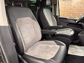 Volkswagen Multivan, 2022г., полный привод, робот