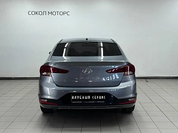 Hyundai Elantra, 2018г, передний привод, автомат