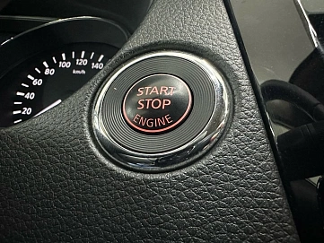 Nissan X-Trail, 2017г, передний привод, вариатор