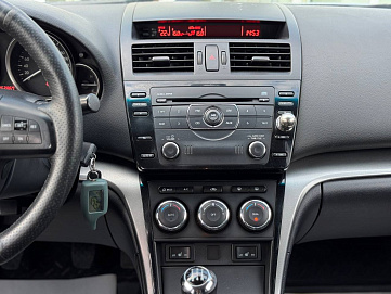 Mazda 6, 2009г, передний привод, механика