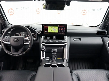 Toyota Land Cruiser, 2021г, полный привод, автомат