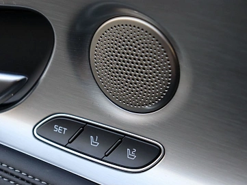 Kia Stinger, 2023г, полный привод, автомат