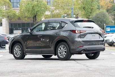 Mazda CX-5, 2022г, передний привод, автомат