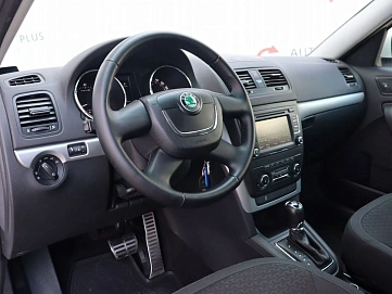 Skoda Yeti, 2014г, передний привод, робот