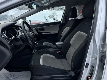 Kia Ceed, 2012г, передний привод, автомат