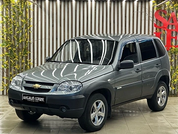 Chevrolet Niva, 2013г, полный привод, механика