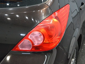 Nissan Tiida, 2013г, передний привод, автомат