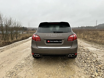 Porsche Cayenne, 2013г., полный привод, автомат