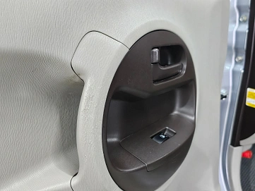 Toyota Passo, 2010г, передний привод, вариатор