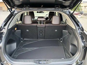 Toyota Yaris Cross, 2020г, передний привод, вариатор