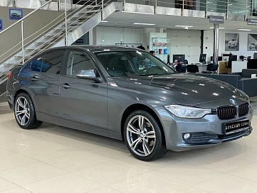 BMW 3 серии, 2015г, задний привод, автомат