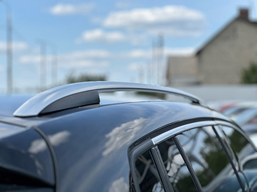 Volkswagen Tiguan, 2009г., полный привод, автомат