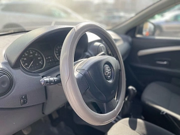 Nissan Almera, 2017г., передний привод, механика