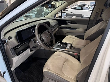 Kia Carnival, 2021г, передний привод, автомат