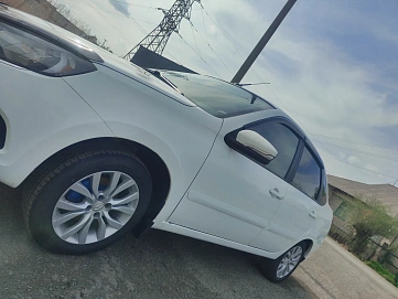 Lada (ВАЗ) Granta, 2018г, передний привод, автомат