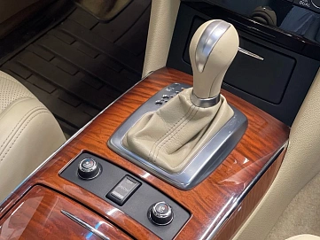 Infiniti , 2011г., полный привод, автомат
