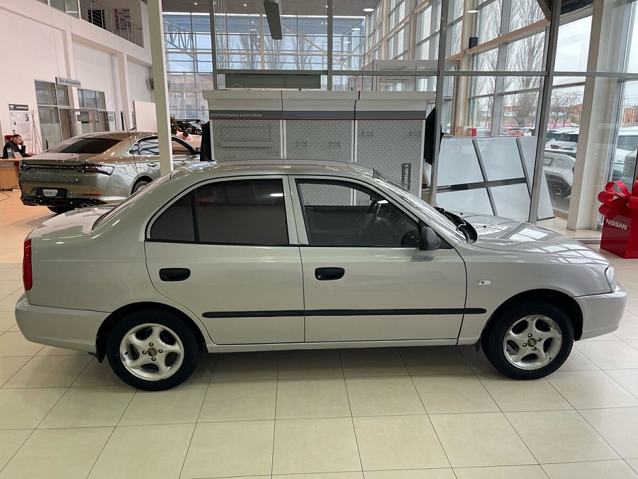 Hyundai Accent, 2007г., передний привод, механика