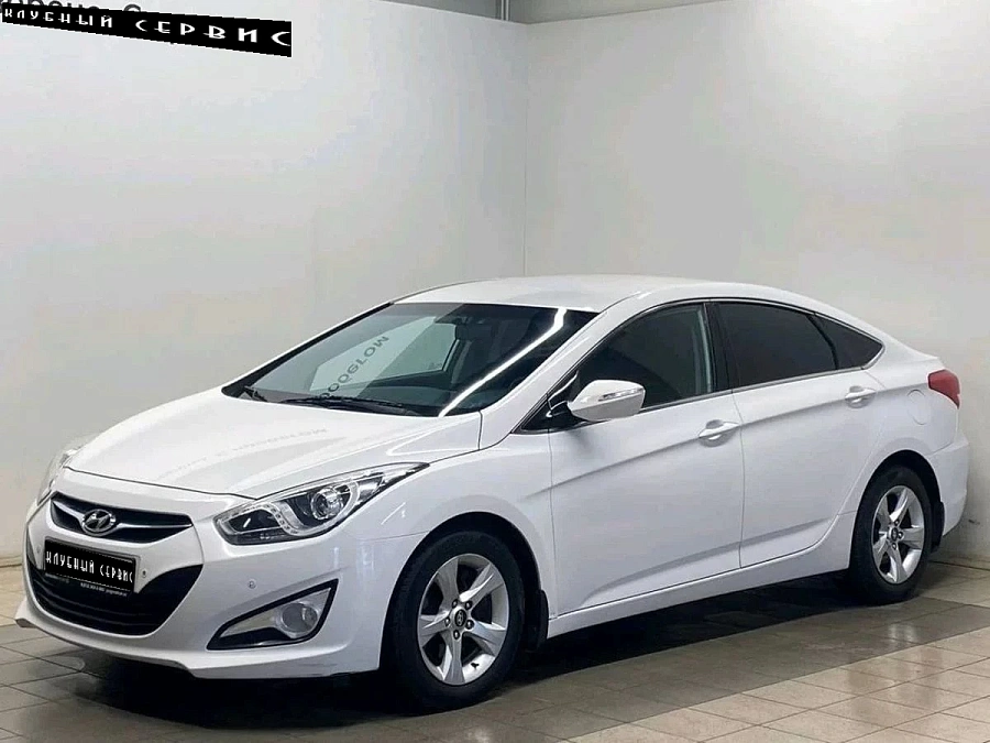 Hyundai i40, 2014г., передний привод, автомат