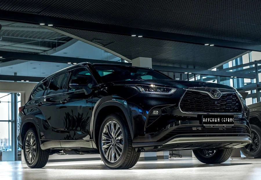 Toyota Highlander, 2025г., полный привод, автомат