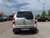 Chevrolet Niva, 2015г., передний привод, механика