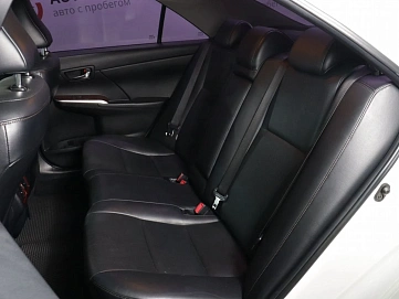 Toyota Camry, 2013г, передний привод, автомат