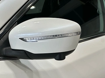 Nissan X-Trail, 2017г, передний привод, вариатор