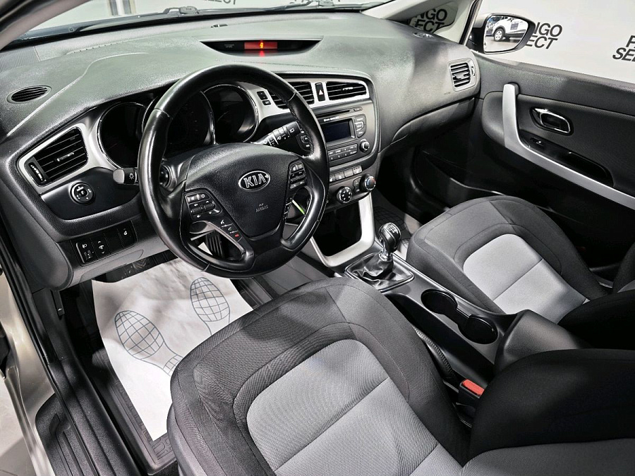Kia , 2014г., передний привод, механика