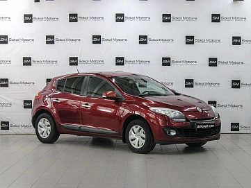 Renault Megane, 2014г, передний привод, механика