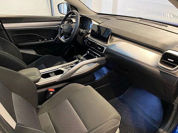 Geely , 2022г., передний привод, автомат
