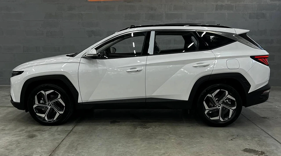 Hyundai Tucson, 2024г., передний привод, автомат