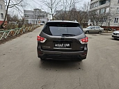 Nissan Pathfinder, 2015г., полный привод, вариатор