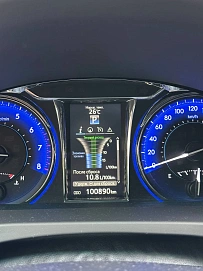Toyota Camry, 2016г, передний привод, автомат