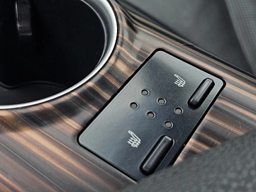 Toyota Camry, 2020г, передний привод, автомат