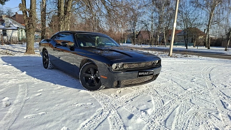 Dodge Challenger, 2011г, задний привод, автомат