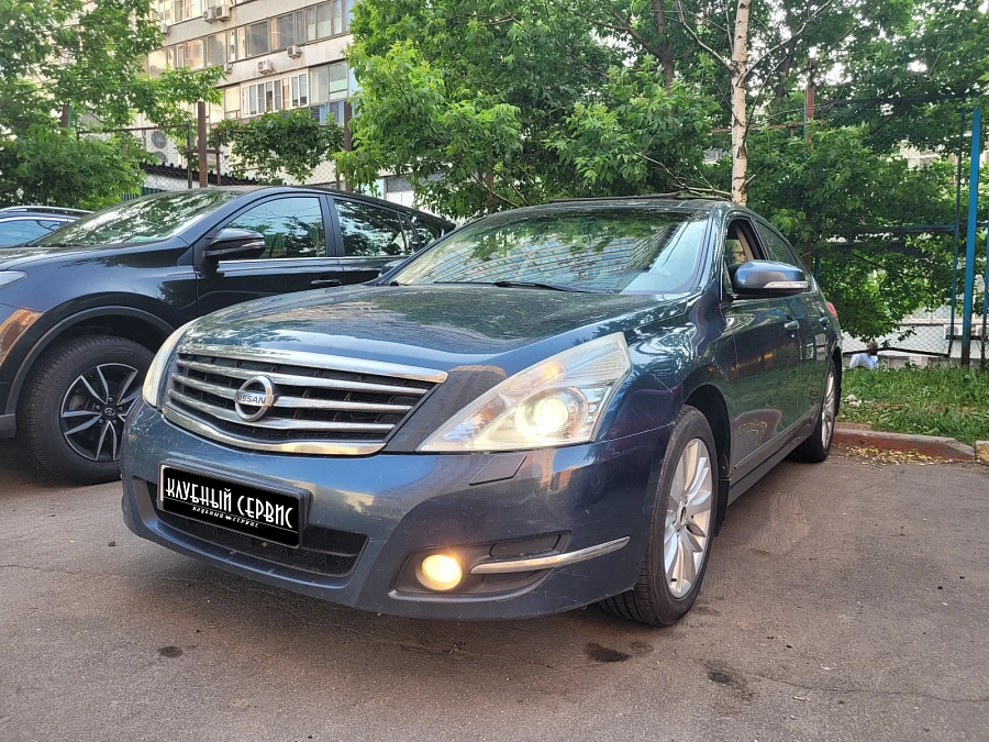 Nissan Teana, 2011г., передний привод, вариатор