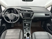 Volkswagen Touran, 2021г., передний привод, робот