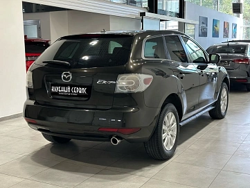 Mazda CX-7, 2011г, передний привод, автомат