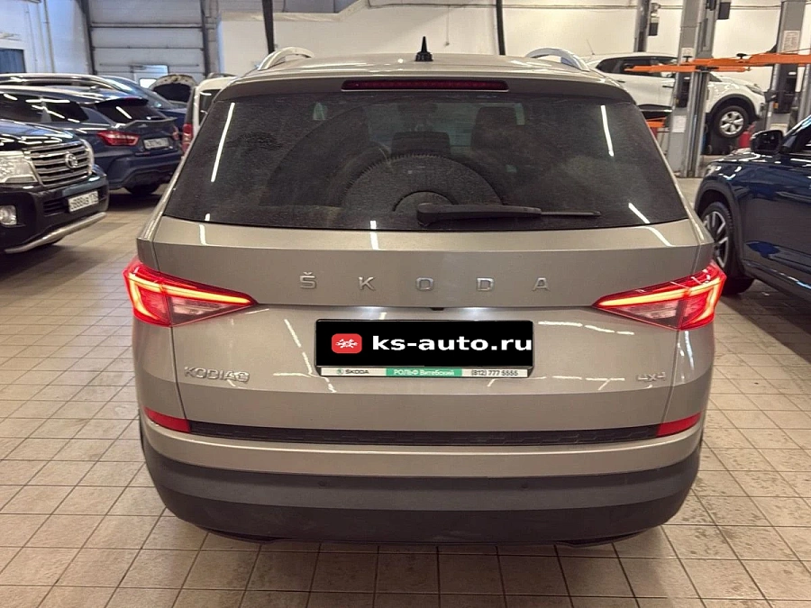 Skoda Kodiaq, 2020г., полный привод, робот