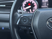 Toyota Camry, 2021г., передний привод, автомат