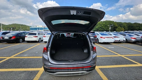 Hyundai Santa Fe, 2020г, передний привод, робот