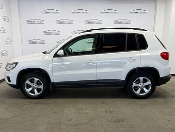Volkswagen Tiguan, 2013г., полный привод, автомат