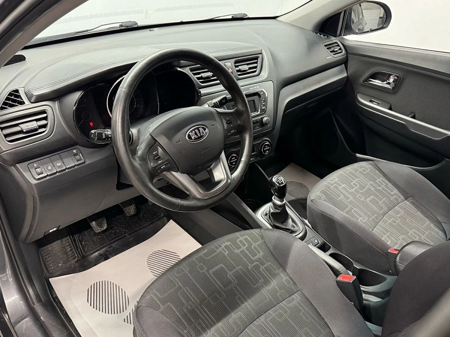 Kia Rio, 2013г., передний привод, механика