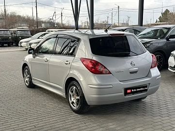 Nissan Tiida, 2010г, передний привод, механика